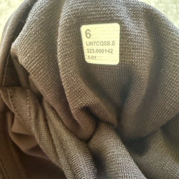 Lululemon Athletica Align Classic Fit High Rise Shorts - Picture 3 of 3